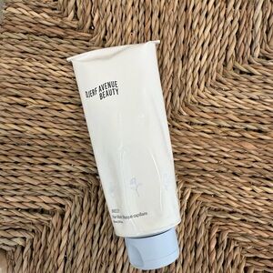 Djerf Avenue Breezy Weightless Hair Mask